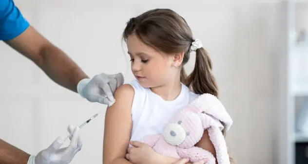 Covid, i pediatri: “Consentiteci di vaccinare i bimbi negli studi”