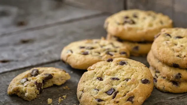 Mangia biscotti alla cannabis dello zio: bimbo di 4 anni in ospedale, l'uomo arrestato