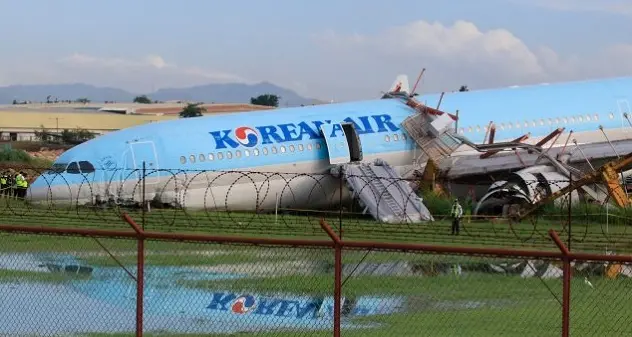 Filippine. Aereo con a bordo 173 passeggeri finisce oltre la pista d'atterraggio: ci sono feriti