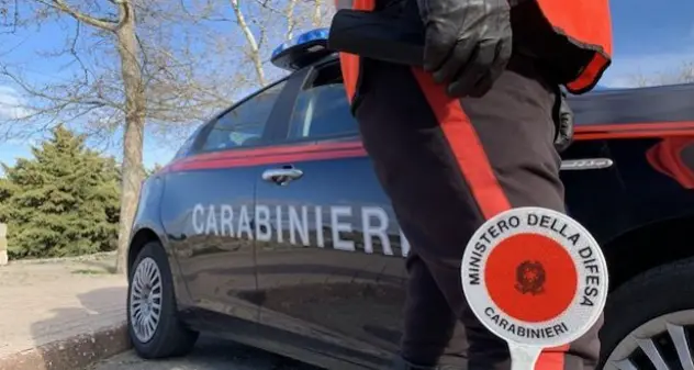 Cagliari. Provoca un incidente poi inventa il furto della propria auto, denunciato 27enne