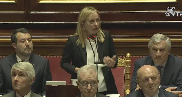 Fiducia, la premier Meloni in Senato: “Ereditiamo Italia da chi ne denuncia condizioni”