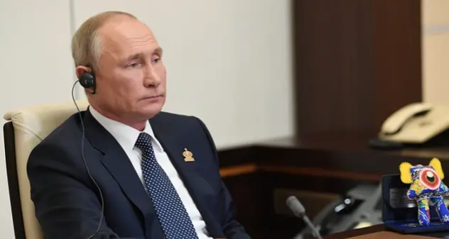 Putin: \"L'Occidente vuole distruggere la Russia\"