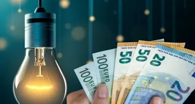 Bollette luce: verso un abbassamento del 20% da gennaio 2023