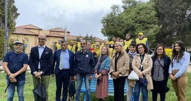 Inaugurata a Cagliari la \"panchina azzurra\"