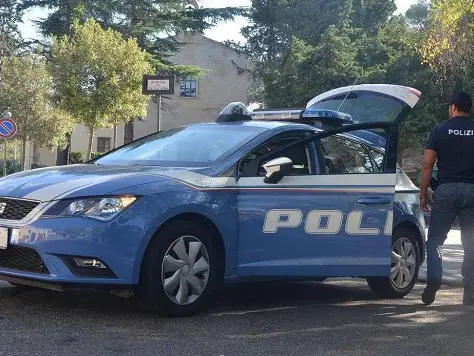 Operazione nel Nuorese contro banda dei colpi esplosivi a furgoni e bancomat