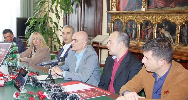 Tornano le casette in legno per i “Mercatini Tradizionali di Natale”. Ecco dove saranno posizionate dal Comune