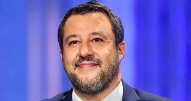 Migranti. Salvini: “Pronti al pugno duro contro gli sbarchi”