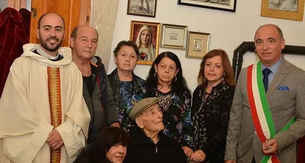 Buddusò festeggia i cento di zio Salvatore Biancu
