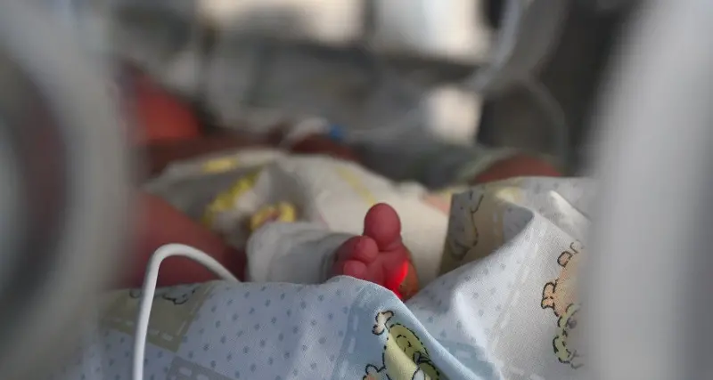 17 novembre, Giornata della prematurità: in un video dell’Aou il racconto di due genitori