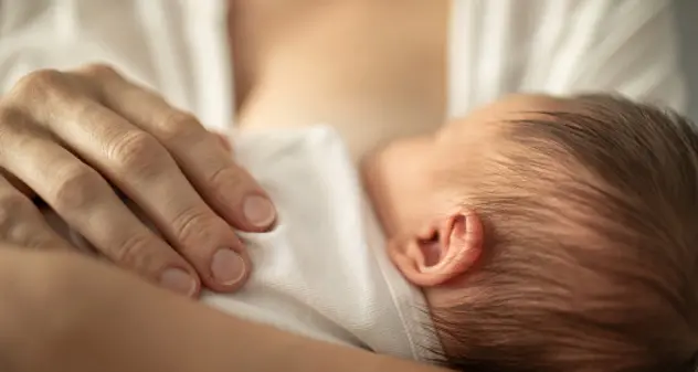 Le deputate mamme potranno allattare i figli alla Camera