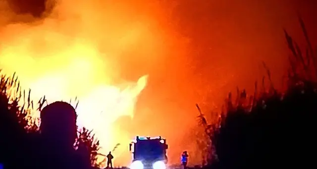 Arborea, il giorno dopo l’incendio. Pintus: “Sfregiato un pezzo della nostra comunità”