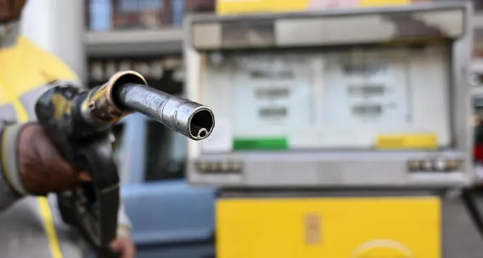 Benzina, gestori in sciopero il 25 e 26 gennaio. Domani l'incontro con il governo