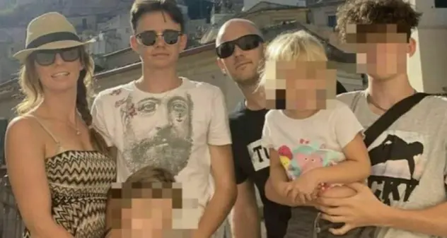 “Gli insegnanti fanno miracoli con stipendi vergognosi”, la risposta del sindaco di Siracusa alla mamma finlandese