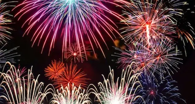 Esplosione in una fabbrica di fuochi d’artificio: tre morti e due feriti
