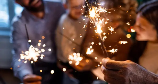 Capodanno, pediatri: “Non esistono petardi sicuri per i bimbi”