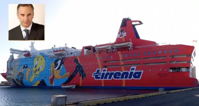 \"Un black out al motore e la Moby Dada arriva in ritardo\". Mauro Pili: “in qualsiasi altro Stato sarebbe stata ritirata dal mercato”