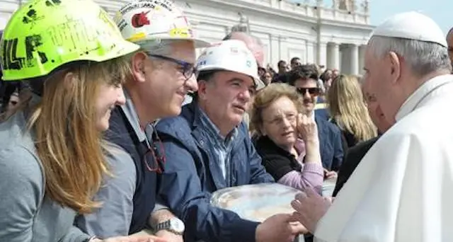 Operai Alcoa da Papa Francesco