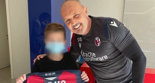 Mirko, il 13enne guarito dalla leucemia, e la lettera a Mihajlovic: “Ci hai insegnato a lottare”