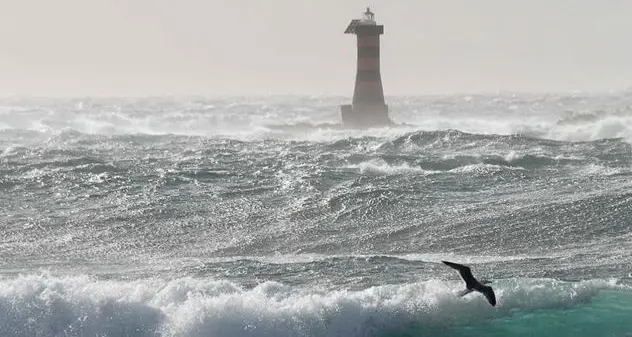 Vento e mareggiate in Sardegna: diramato un nuovo avviso di condizioni meteo avverse