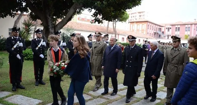 I carabinieri ricordano le vittime civili e militari nelle operazioni di pace