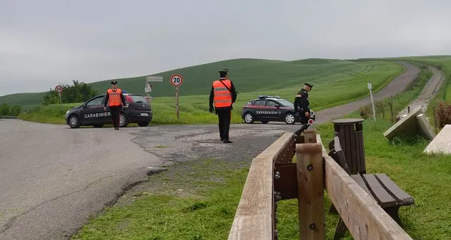 Lunamatrona. Gregge attraversa la strada causando incidente di 2 auto: denunciato pastore