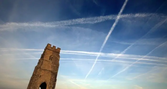 E se le scie chimiche fossero un segreto di Stato come fecero con La terra dei fuochi?