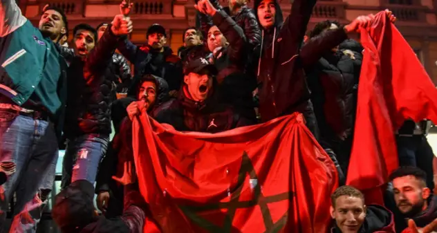 Accoltellato durante la festa per la vittoria del Marocco ai Mondiali: è grave