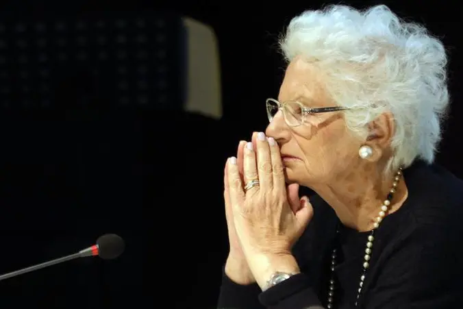 La senatrice a vita Liliana Segre al Memoriale della Shoa per partecipare alla cerimonia della consegna delle Medaglie d\\'Onore ai cittadini italiani deportati ed internati nel lager Nazisti e ai familiari delle vittime. Milano 10 Ottobre 2019.\\nANSA / MATTEO BAZZI