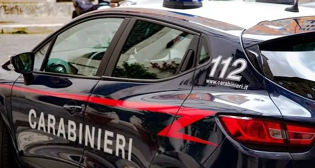 Cagliari. Scritte in Consiglio regionale: anarchica 44enne denunciata