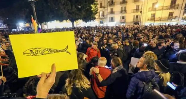 Sassari: arrivano le sardine. Flash mob il 14 dicembre