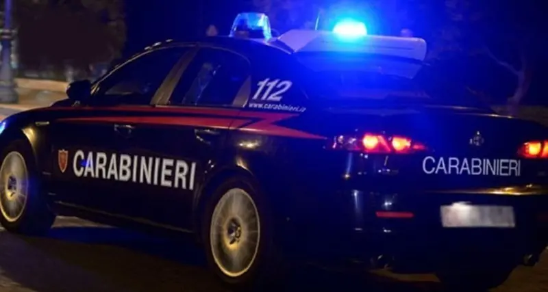 Castiadas, fugge dai Carabinieri e cerca di buttare un fucile: nei guai un 49enne