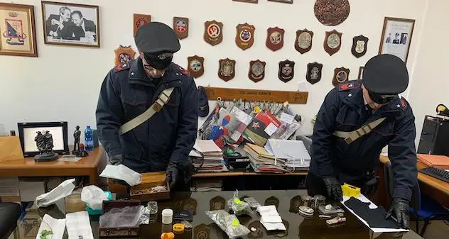 Tortolì. Blitz antidroga: un centinaio i carabinieri impegnati, 15 perquisizioni, un arresto e tre denunce