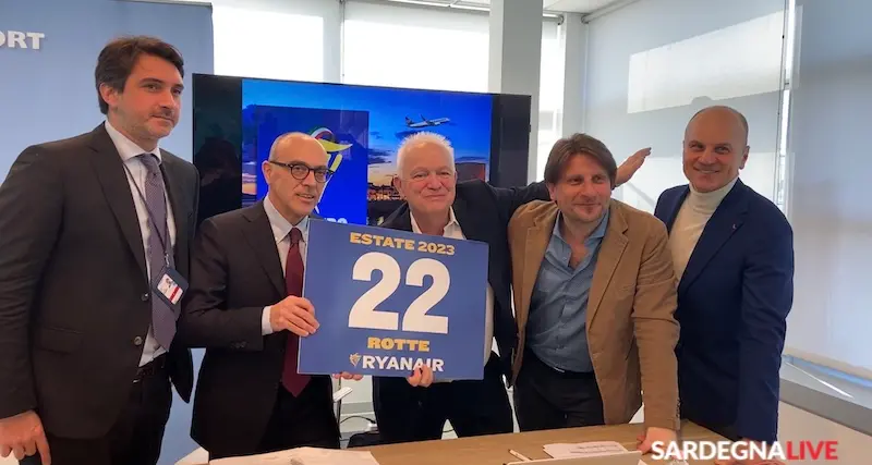 Aeroporto Alghero. Per l’estate 2023 Ryanair attiverà 22 collegamenti. Due nuove rotte