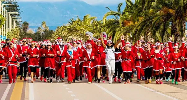 Ritorna Babbi Natale in Corsa, quest’anno la solidarietà ‘corre’ per il reparto Pediatrico del Brotzu