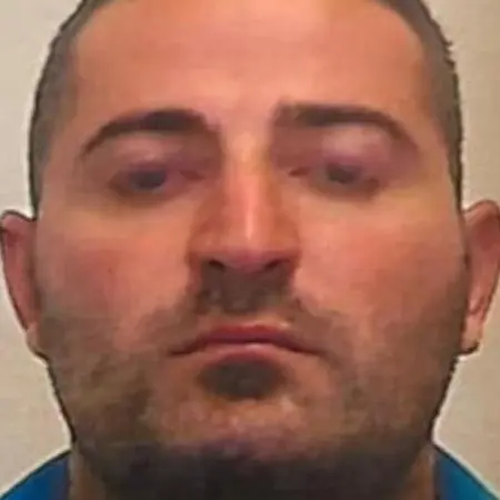 Evasione di Raduano a Nuoro: richieste di condanna per il boss e per agente penitenziario