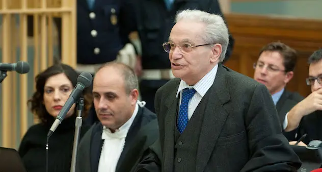 Nuoro. La camera penale del tribunale barbaricino rende omaggio all’avvocato Antonio Busia