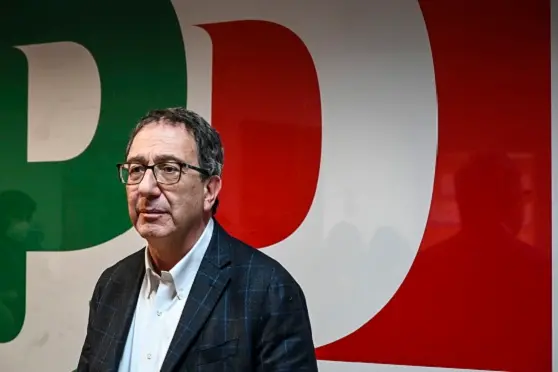 BRUNO ASTORRE  POLITICO