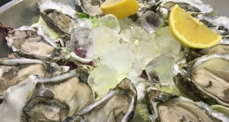 Cena a base di pesce, famiglia scappa senza pagare il conto da 200 euro