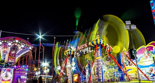 Natale algherese all’insegna del Matherland e della pista di ghiaccio
