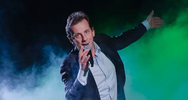 Tortolì. Musica, cabaret e mille colori per salutare il 2020
