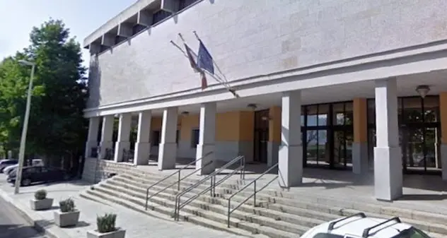 Arzachena. Processo immediato per i genitori e la zia del ragazzino segregato in casa