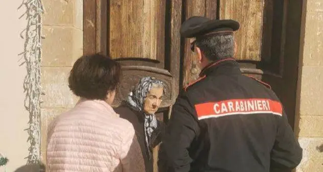 Prevenzione truffe: Carabinieri incontrano i cittadini della frazione di Terraseo