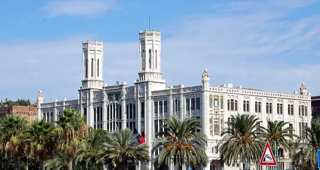 Cagliari soffre tra cantieri aperti e strade chiuse