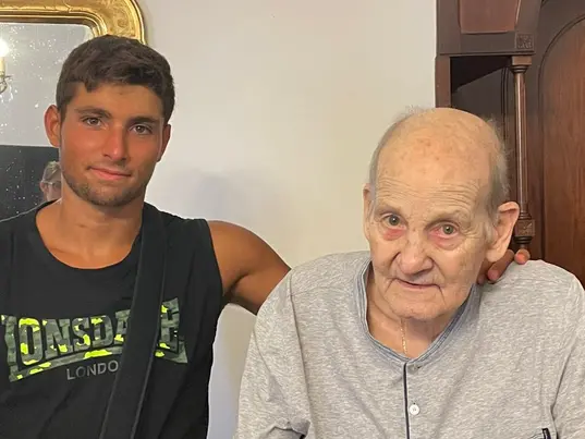 Gabriele Catta, 52 chilometri a nuoto e 20 maratone in 20 giorni contro il cancro