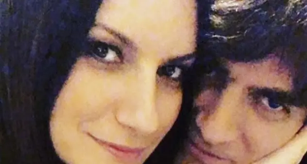 Dopo 18 anni di fidanzamento Laura Pausini si sposa con Paolo Carta