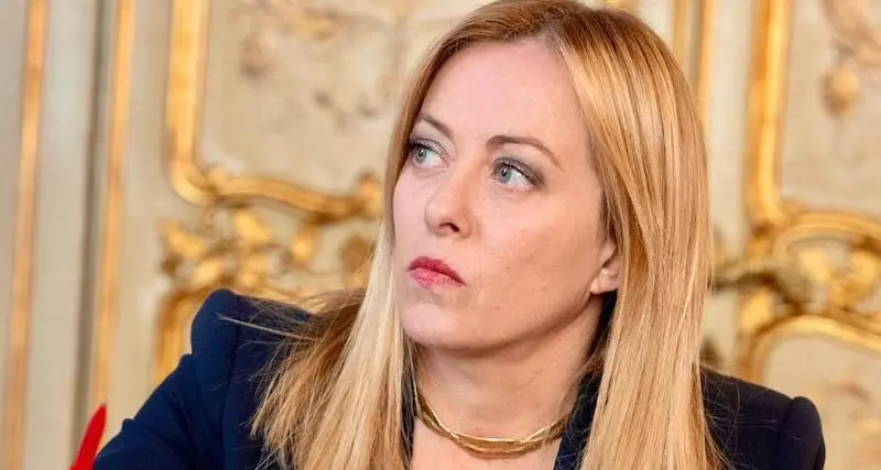 Dalla caccia alle cavallette alla tassa sui cani, addio ai regi decreti