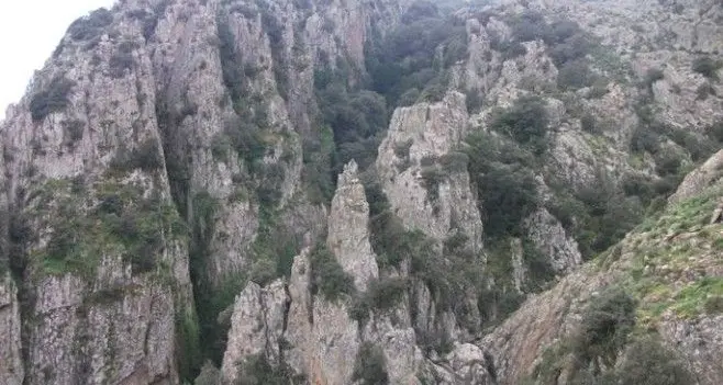 Donna muore durante un'escursione sui monti di Gonnosfanadiga