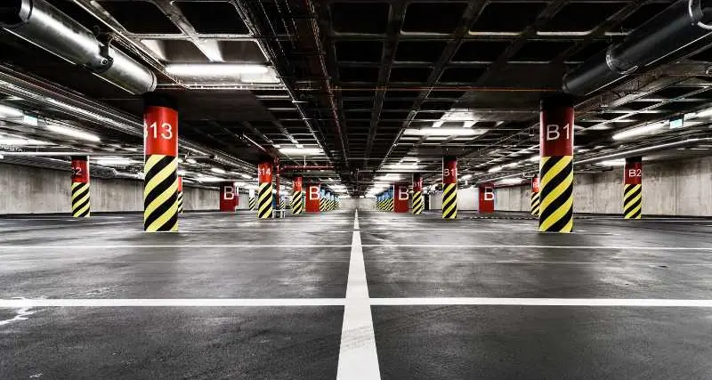 Tra cantieri e chiusure, mancano parcheggi a Cagliari: la protesta del centrosinistra