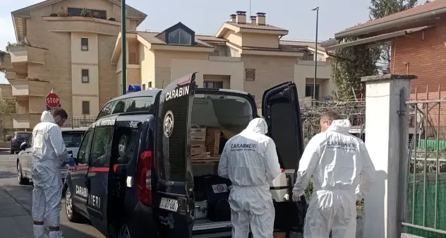 Teneva il cadavere mummificato della madre 90enne per incassare la pensione