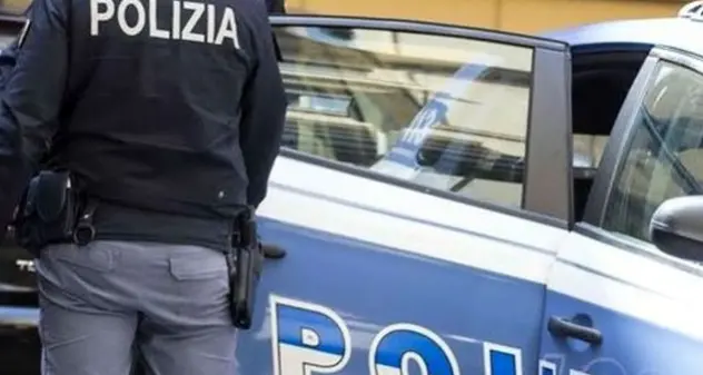 Cagliari, tenta di scippare due donne: arrestato 25enne